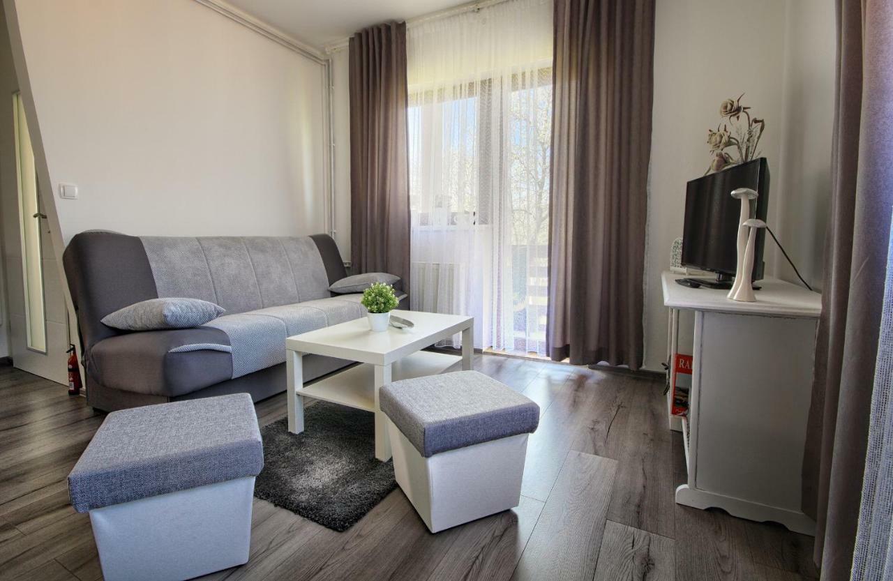 Filip Apartment Rakovica Exterior photo