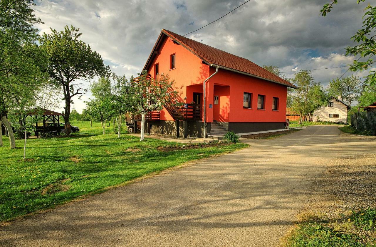 Filip Apartment Rakovica Exterior photo